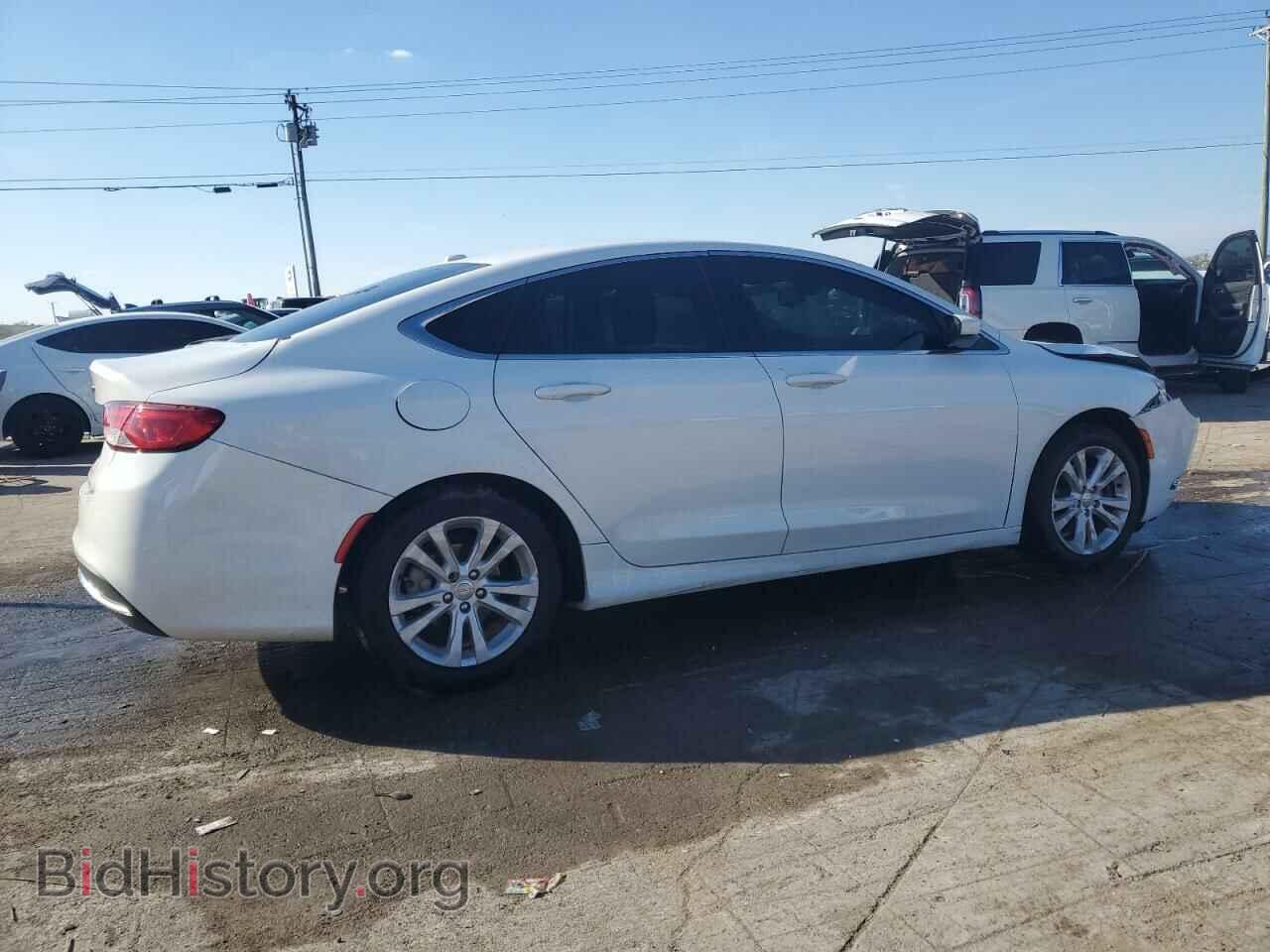 2015 CHRYSLER 200 - VIN: 1C3CCCAB5FN619330 - Фото 3