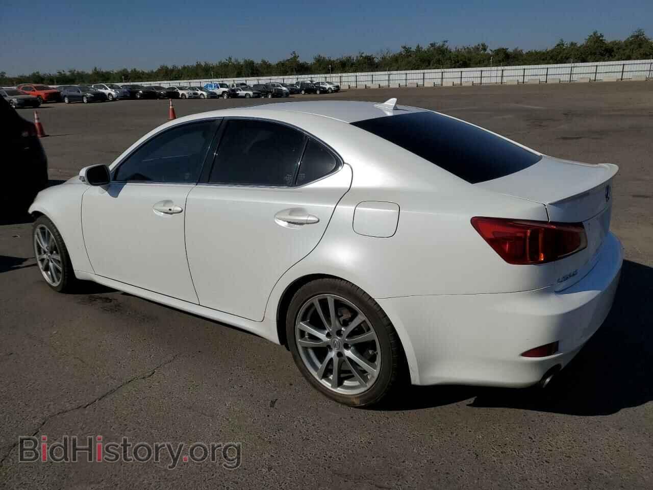 2010 LEXUS IS - VIN: JTHBF5C23A2096986 - Photo 2