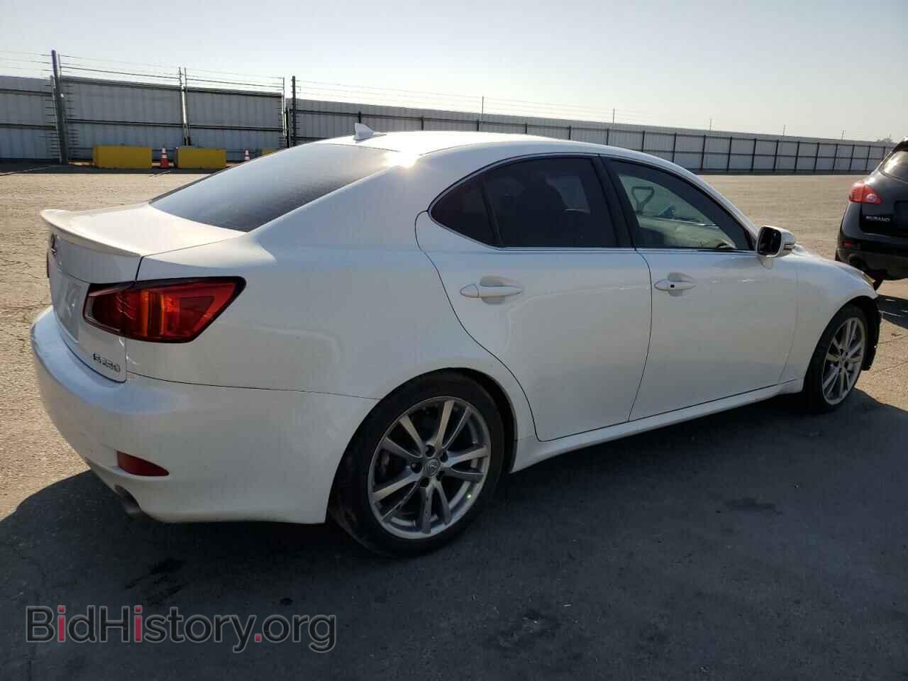 2010 LEXUS IS - VIN: JTHBF5C23A2096986 - Photo 3