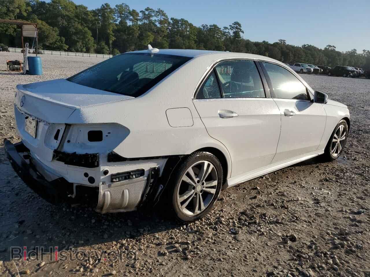 2014 MERCEDES-BENZ E-CLASS - VIN: WDDHF5KB0EA851610 - Фото 3