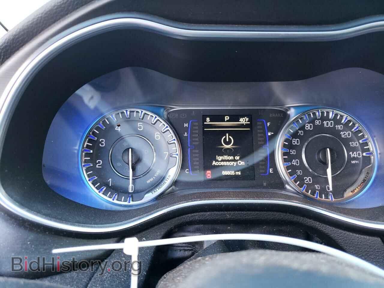 2015 CHRYSLER 200 - VIN: 1C3CCCAB2FN654276 - Фото 9