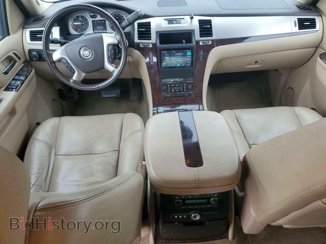 2011 CADILLAC ESCALADE - VIN: 1GYS4CEF9BR347735 - Фото 8