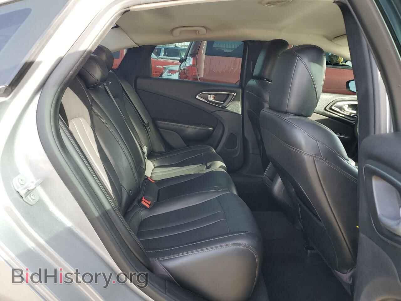 2015 CHRYSLER 200 - VIN: 1C3CCCAB0FN734787 - Фото 10