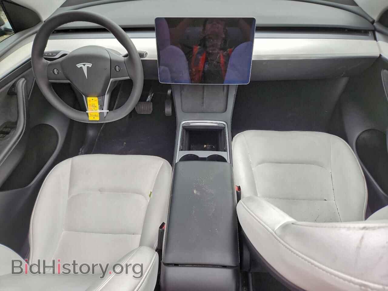 2025 TESLA MODEL Y - VIN: 7SAYGDED2SF228221 - Фото 8