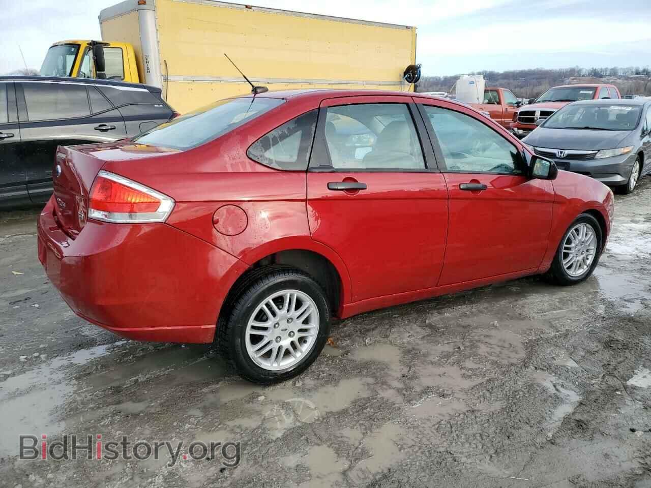 2011 FORD FOCUS - VIN: 1FAHP3FN8BW197122 - Фото 3