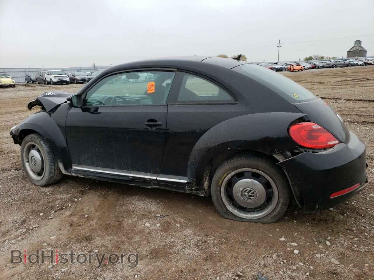2012 VOLKSWAGEN BEETLE - VIN: 3VWJP7AT7CM653330 - Фото 2