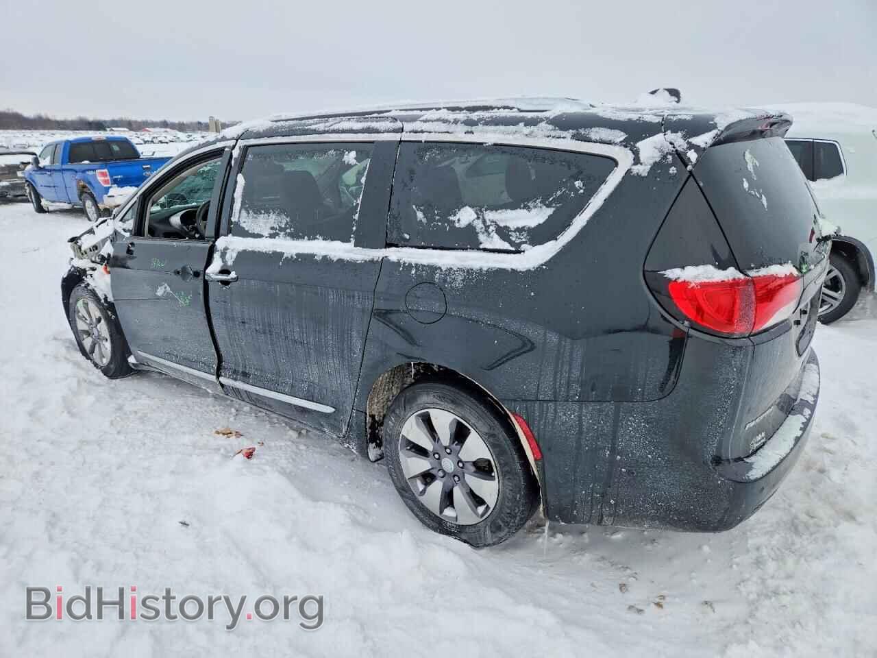 2017 CHRYSLER PACIFICA - VIN: 2C4RC1N7XHR739923 - Фото 2