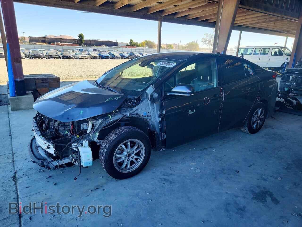 Фотография JTDKARFP5K3112938 - TOYOTA PRIUS 2019
