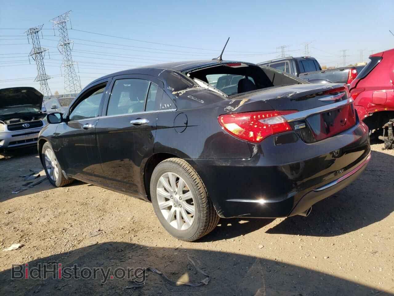 2013 CHRYSLER 200 - VIN: 1C3CCBCG1DN579280 - Фото 2