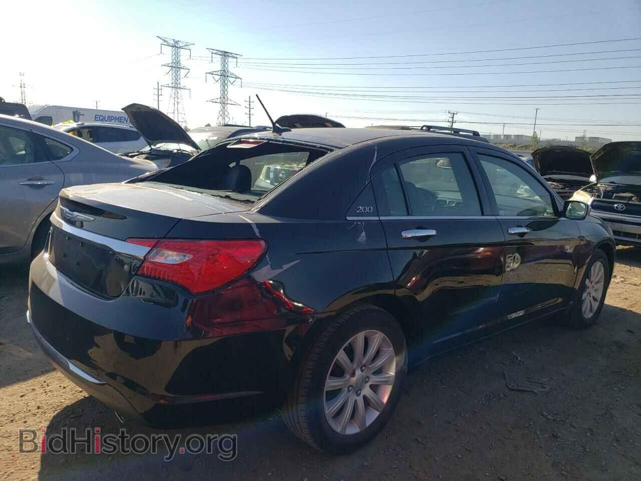 2013 CHRYSLER 200 - VIN: 1C3CCBCG1DN579280 - Фото 3