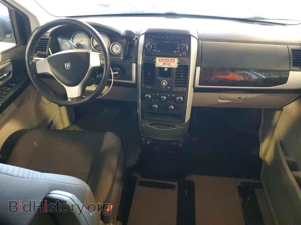 2010 DODGE CARAVAN - VIN: 2D4RN5D15AR481446 - Фото 8
