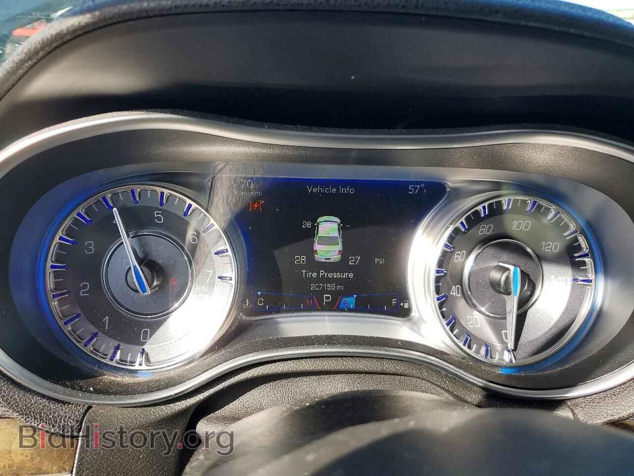 2017 CHRYSLER 300 - VIN: 2C3CCAEG1HH564462 - Фото 9