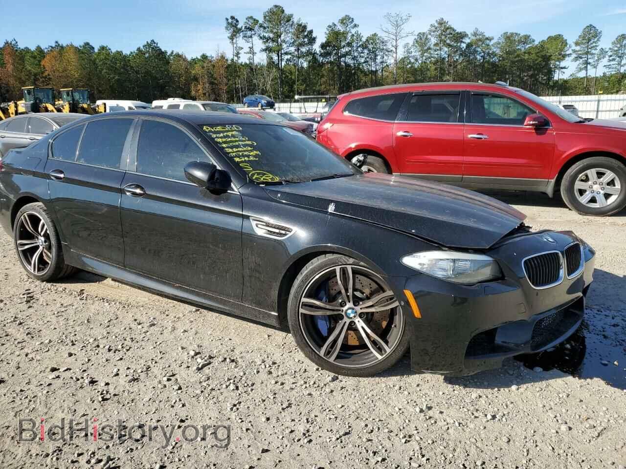 2013 BMW M5 - VIN: WBSFV9C58DC773271 - Фото 4