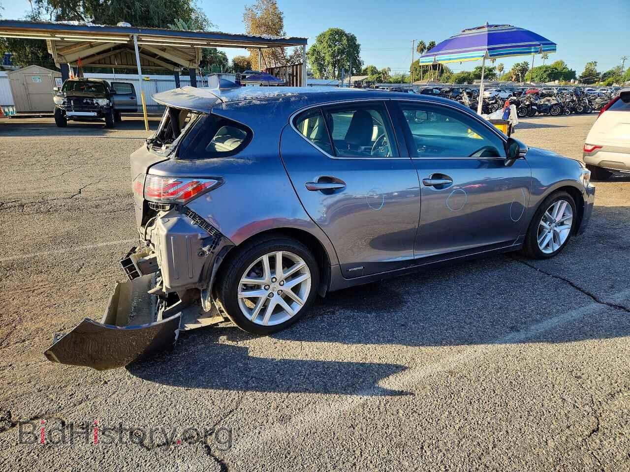 2015 LEXUS CT 200 - VIN: JTHKD5BH2F2241082 - Photo 3