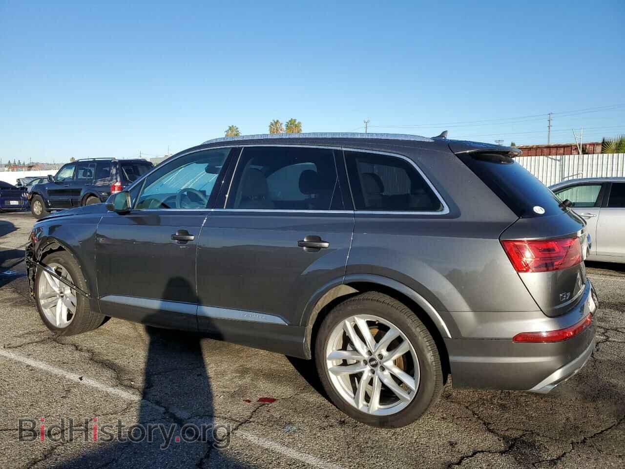 2018 AUDI Q7 - VIN: WA1VAAF76JD041203 - Фото 2