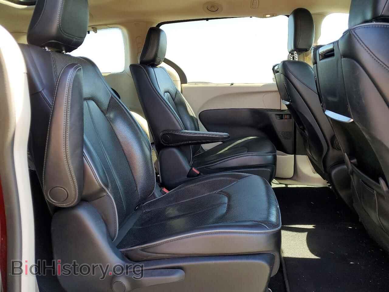 2018 CHRYSLER PACIFICA - VIN: 2C4RC1N71JR230129 - Photo 11