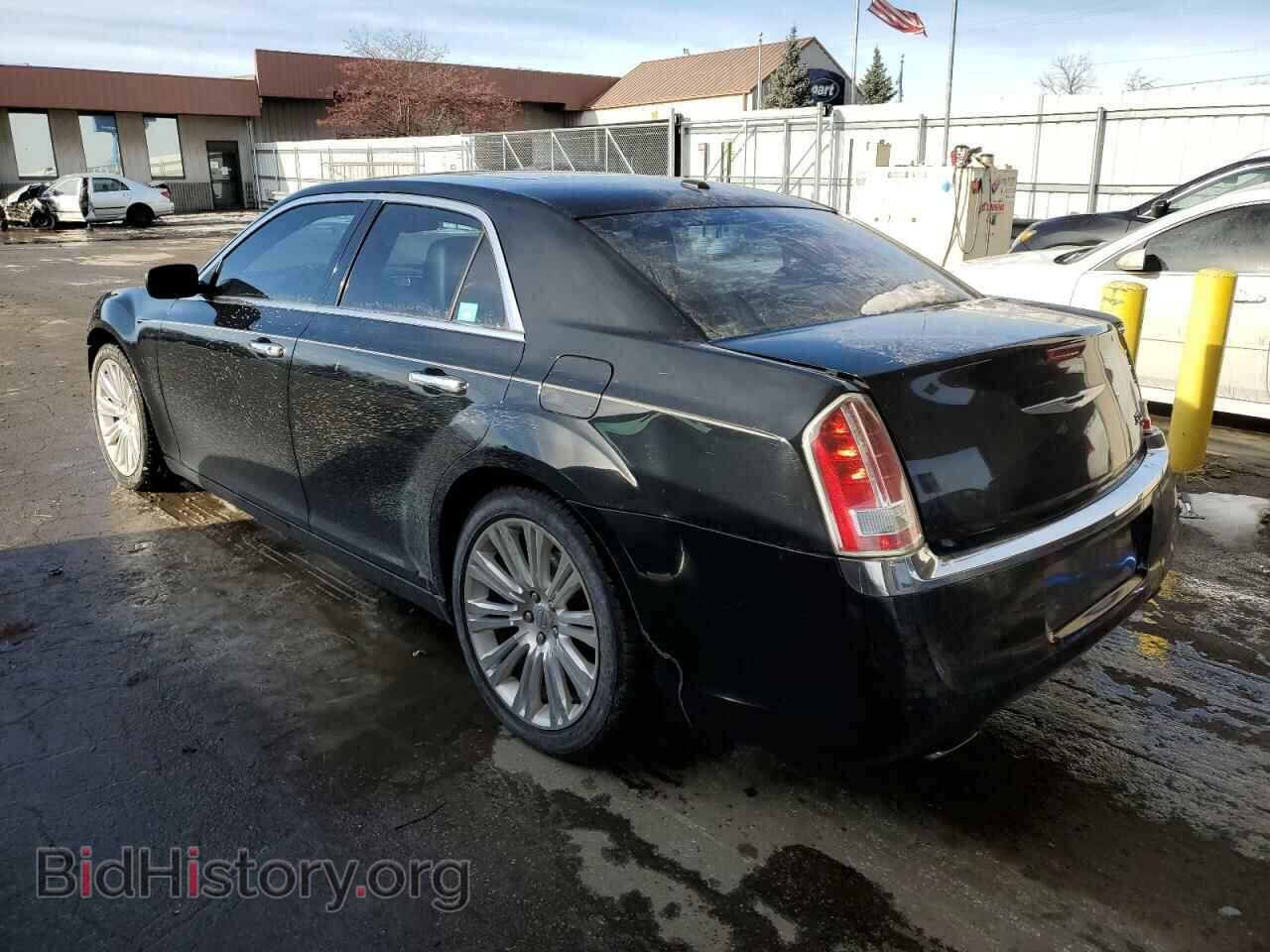 2012 CHRYSLER 300 - VIN: 2C3CCAET2CH280604 - Фото 2