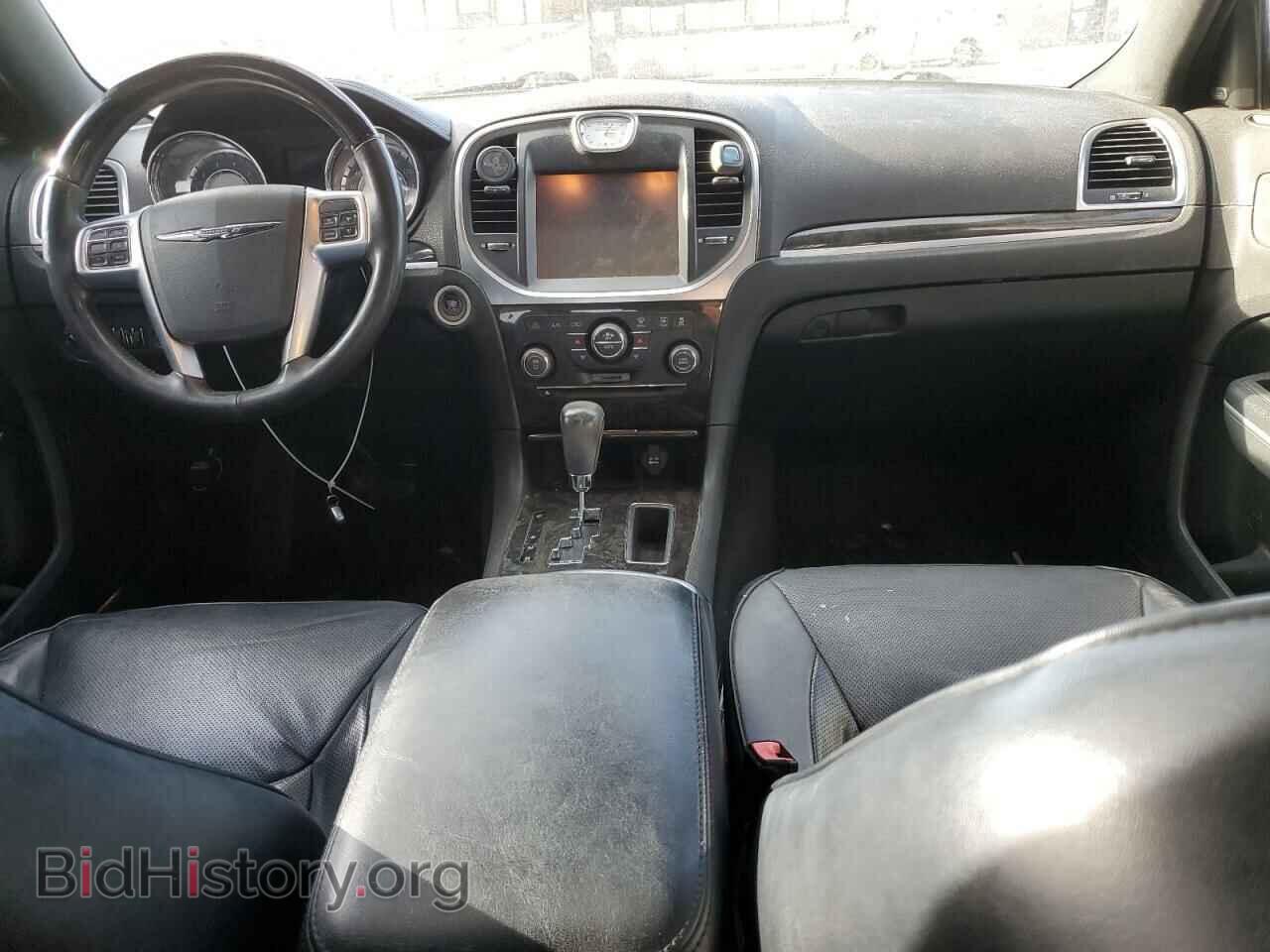 2012 CHRYSLER 300 - VIN: 2C3CCAET2CH280604 - Фото 8