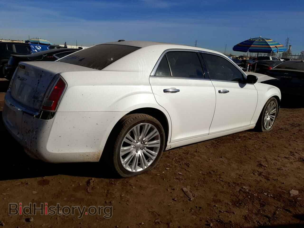 2013 CHRYSLER 300 - VIN: 2C3CCAET3DH513147 - Фото 3