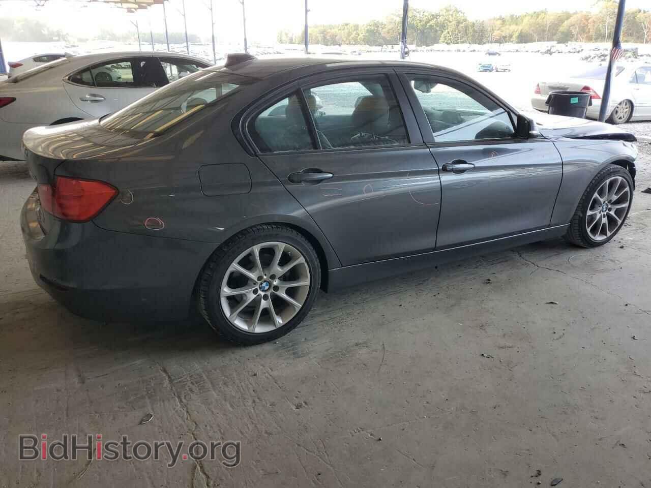 2014 BMW 3 SERIES - VIN: WBA3B1G51ENT00524 - Фото 3