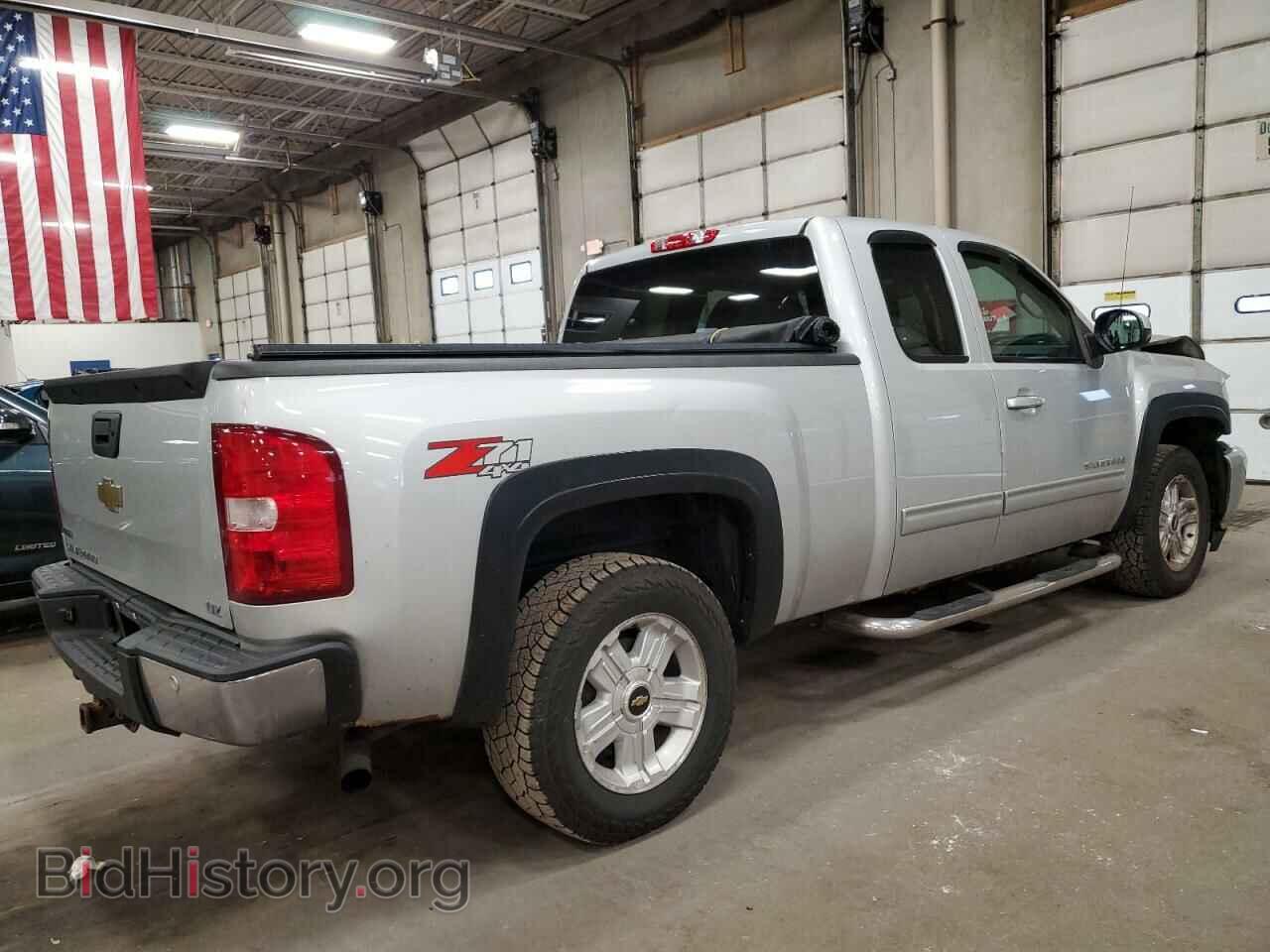 2011 CHEVROLET ALL Models - VIN: 1GCRKTE30BZ218976 - Фото 3