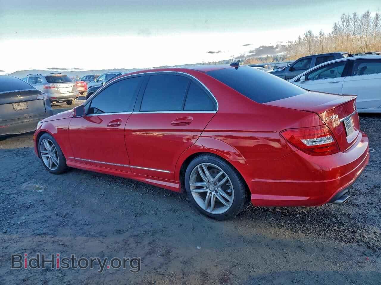 2012 MERCEDES-BENZ C-CLASS - VIN: WDDGF8BB6CR228052 - Фото 2