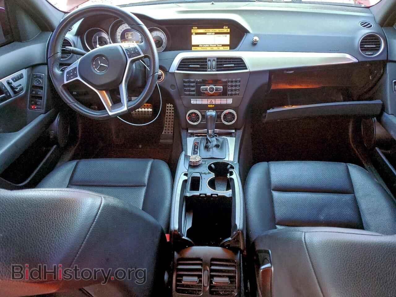 2012 MERCEDES-BENZ C-CLASS - VIN: WDDGF8BB6CR228052 - Фото 8