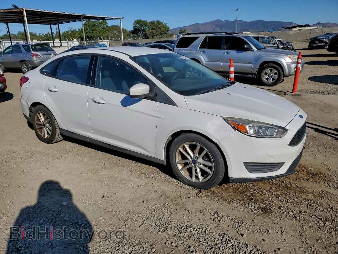 2018 FORD FOCUS - VIN: 1FADP3FE2JL322582 - Фото 4