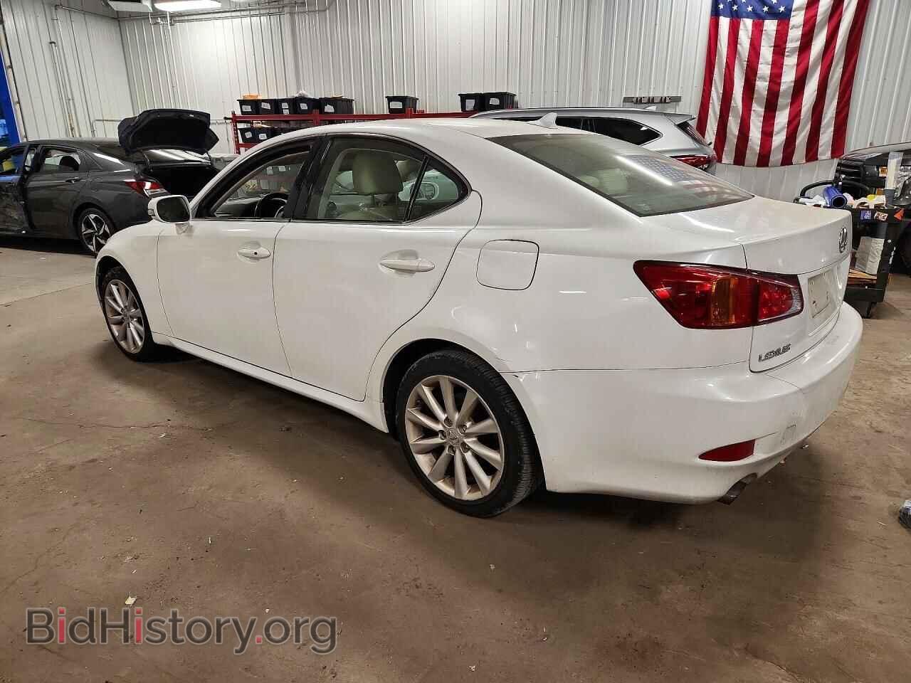 2010 LEXUS IS - VIN: JTHCF5C29A2033010 - Photo 2