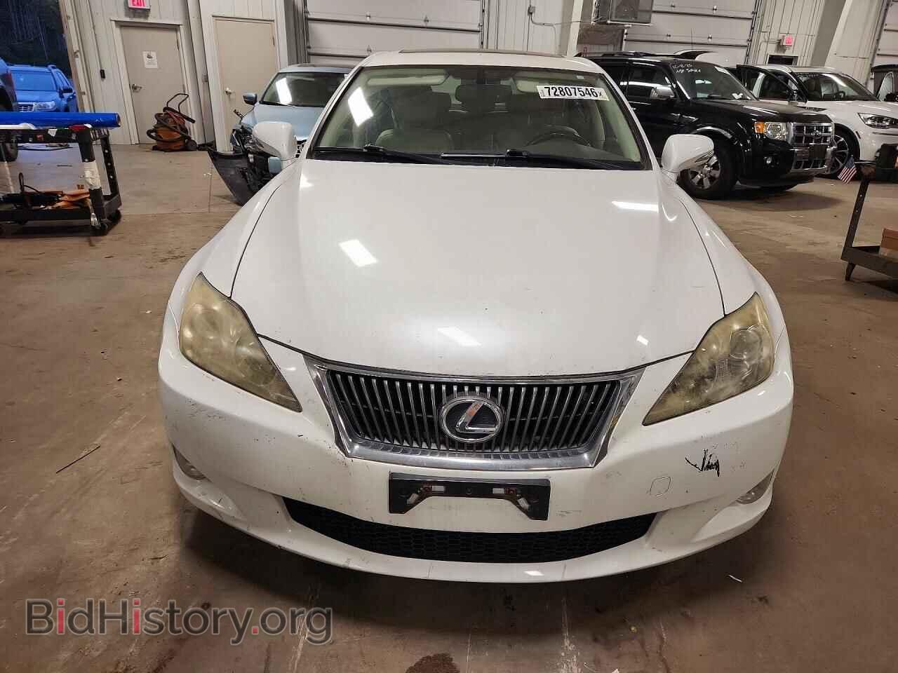 2010 LEXUS IS - VIN: JTHCF5C29A2033010 - Photo 5