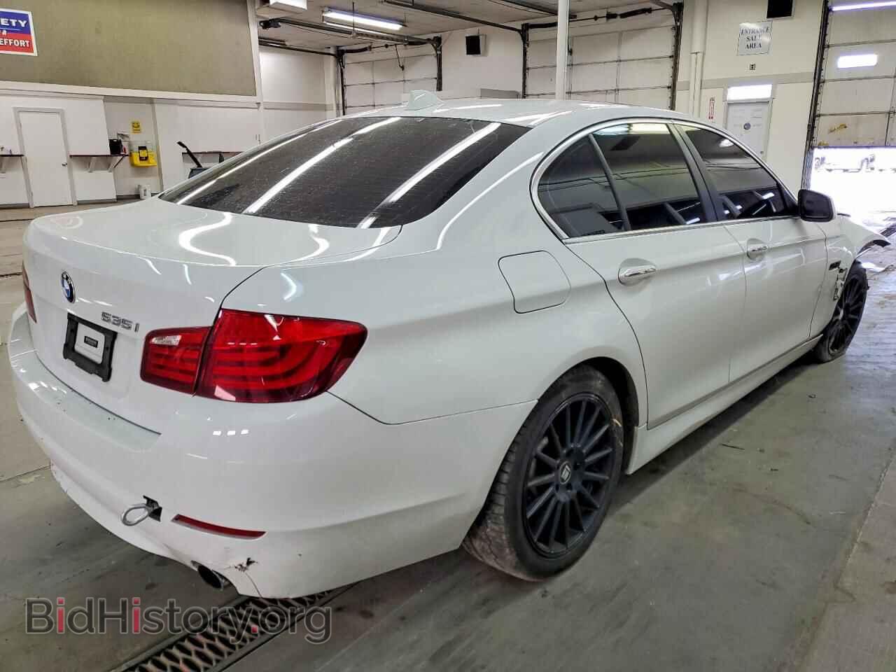 2013 BMW 5 SERIES - VIN: WBAFR7C50DC820483 - Фото 3