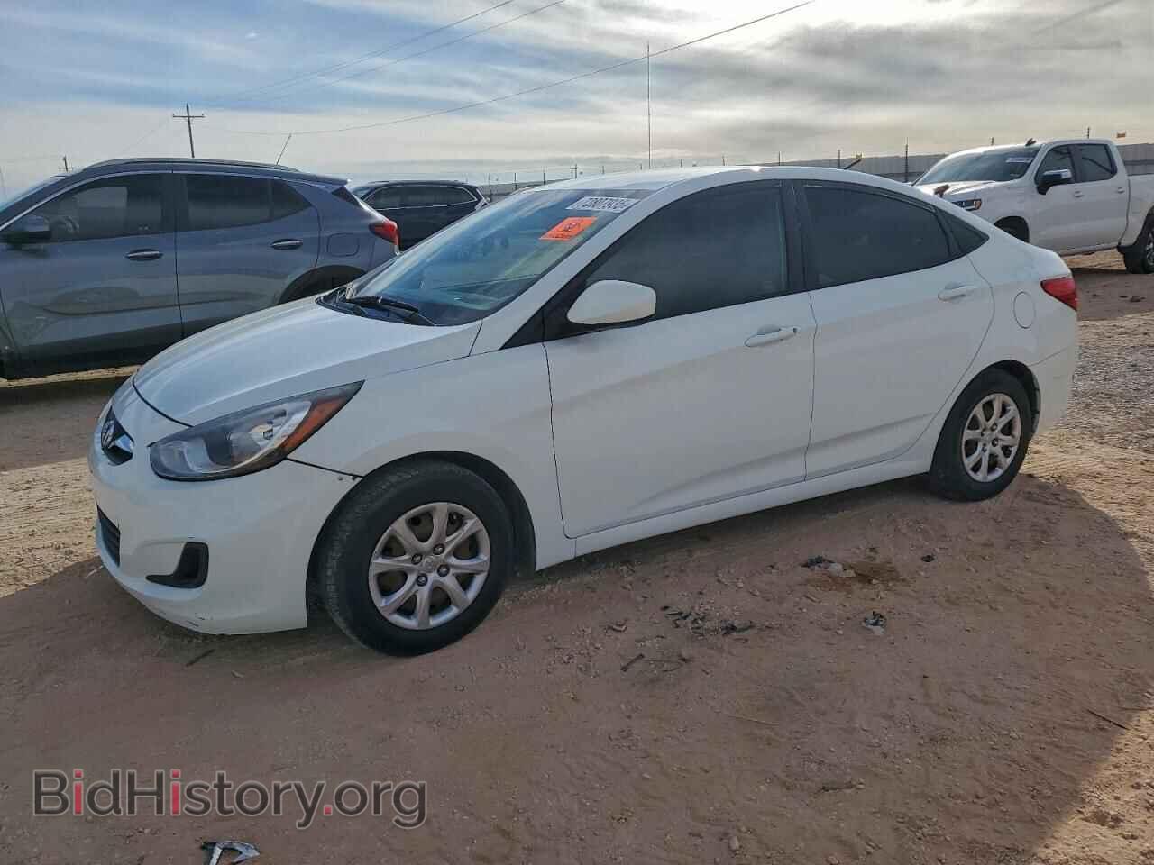 Photo KMHCT4AE2DU531300 - HYUNDAI ACCENT 2013