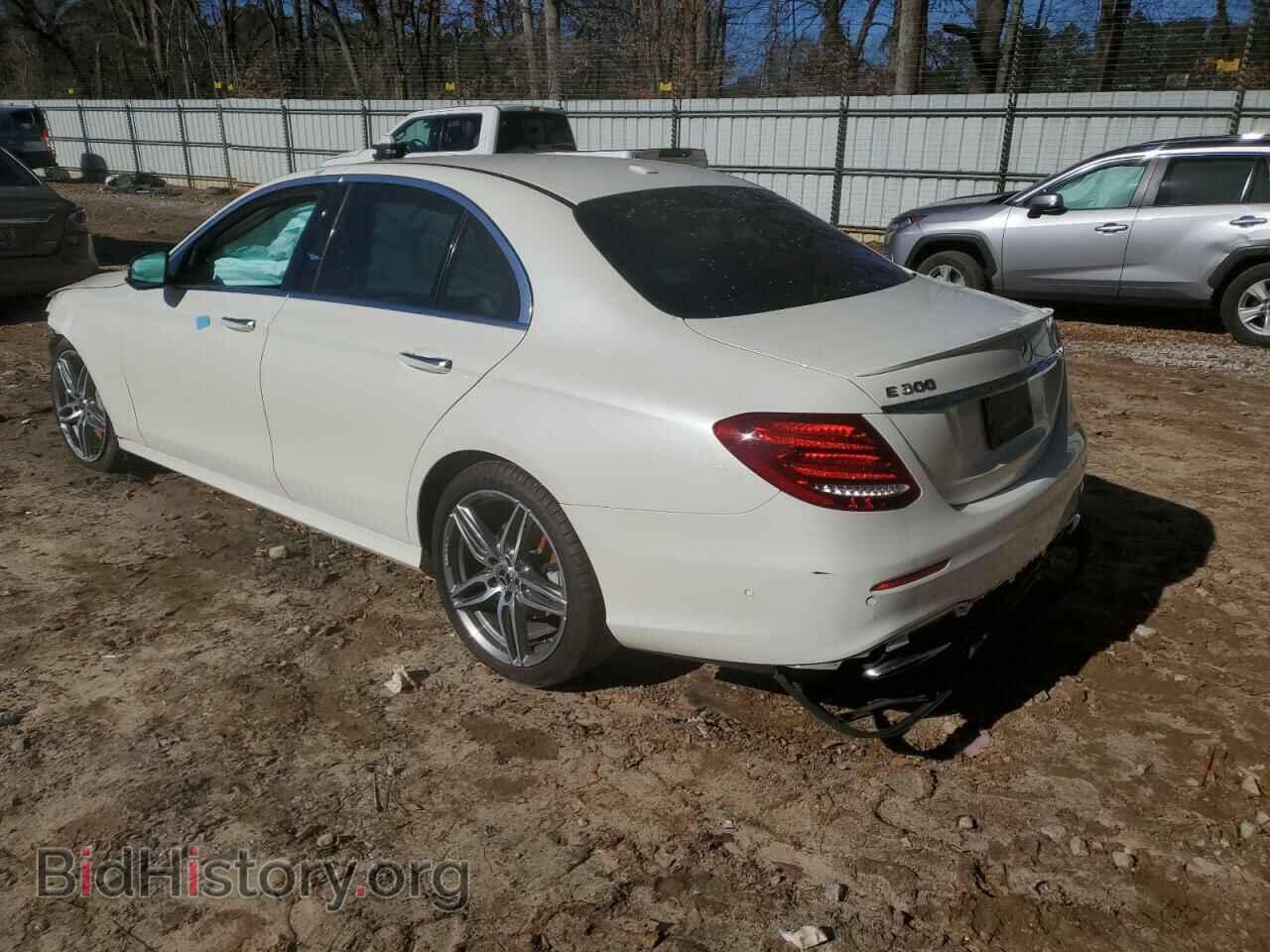 2018 MERCEDES-BENZ E-CLASS - VIN: WDDZF4JB3JA479772 - Фото 2