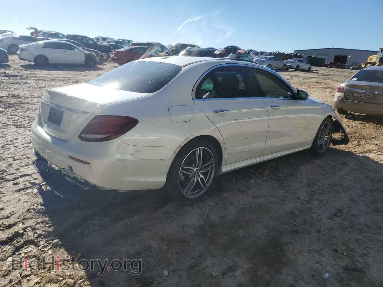 2018 MERCEDES-BENZ E-CLASS - VIN: WDDZF4JB3JA479772 - Фото 3