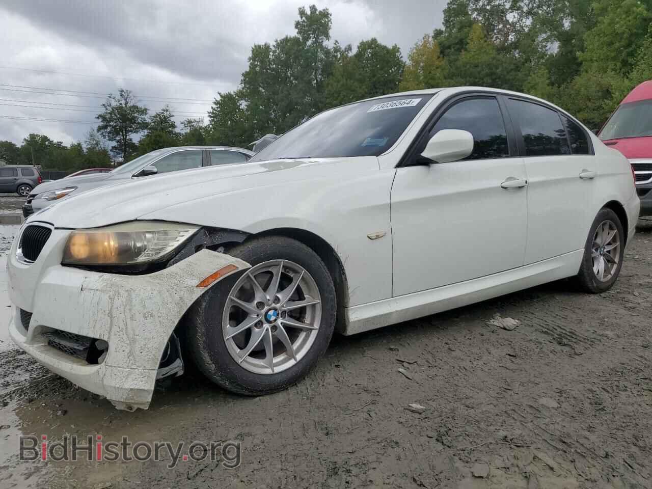 Фотография WBAPH7G54ANM48650 - BMW 3 SERIES 2010