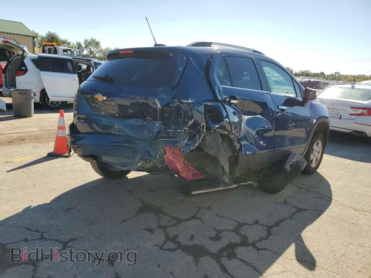 2020 CHEVROLET TRAX - VIN: 3GNCJPSB4LL303542 - Фото 3