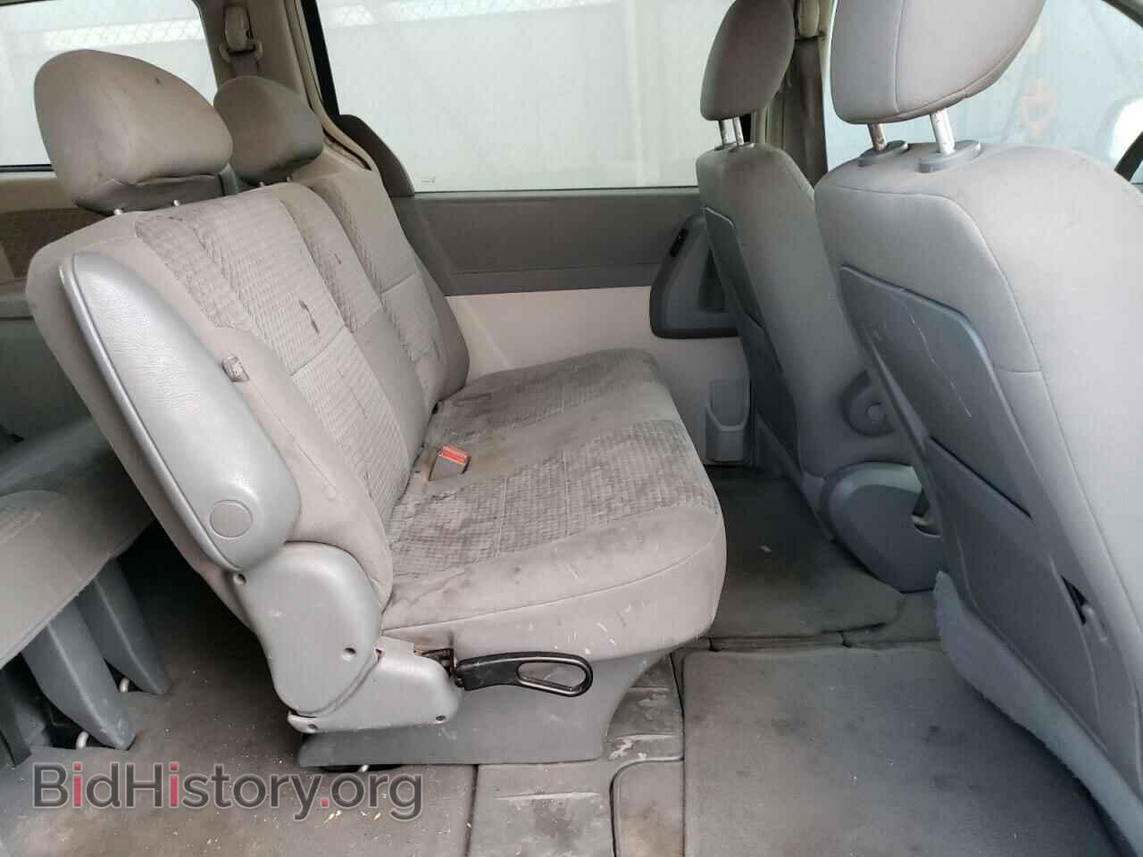 2008 CHRYSLER MINIVAN - VIN: 2A8HR44H58R726835 - Фото 11