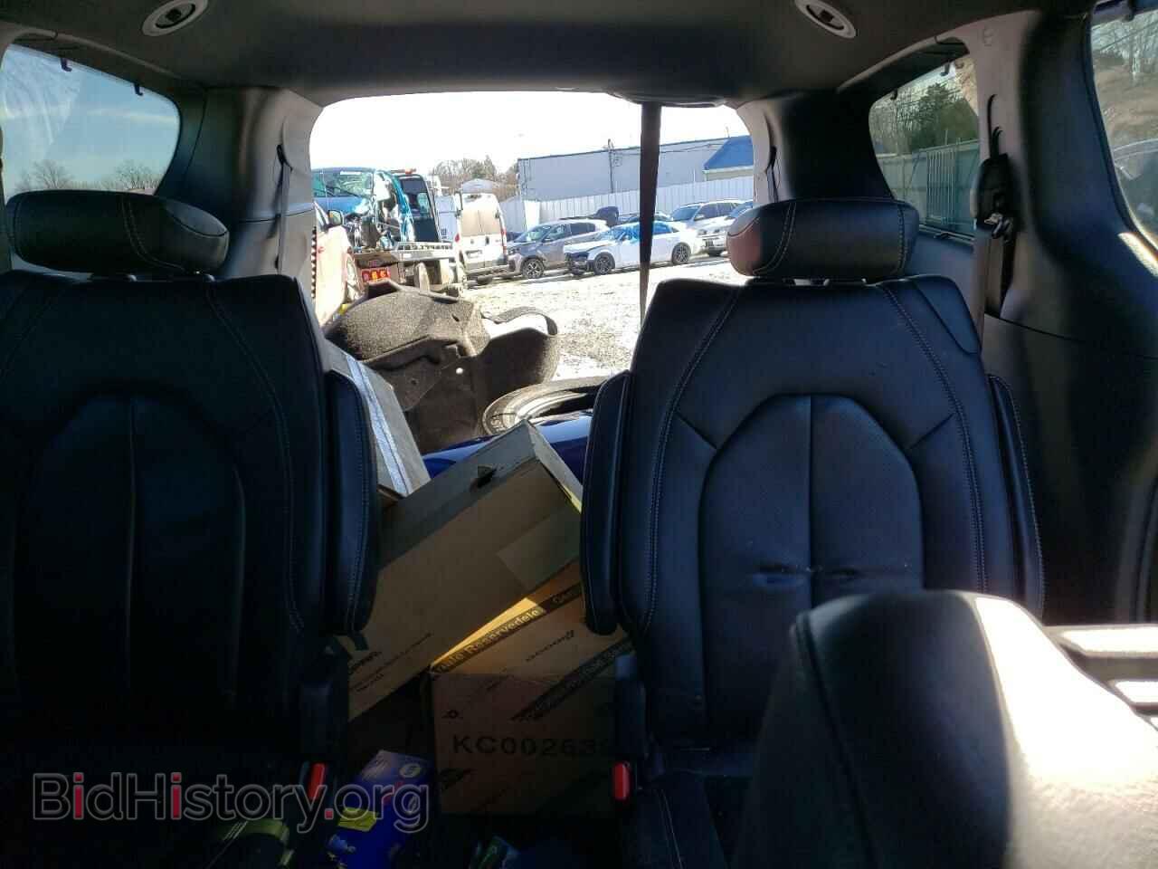2018 CHRYSLER PACIFICA - VIN: 2C4RC1EG0JR338077 - Photo 10