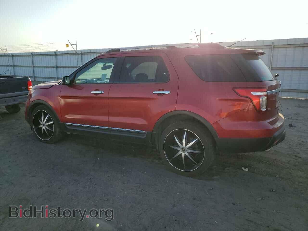 2011 FORD EXPLORER - VIN: 1FMHK8D87BGA12454 - Photo 2