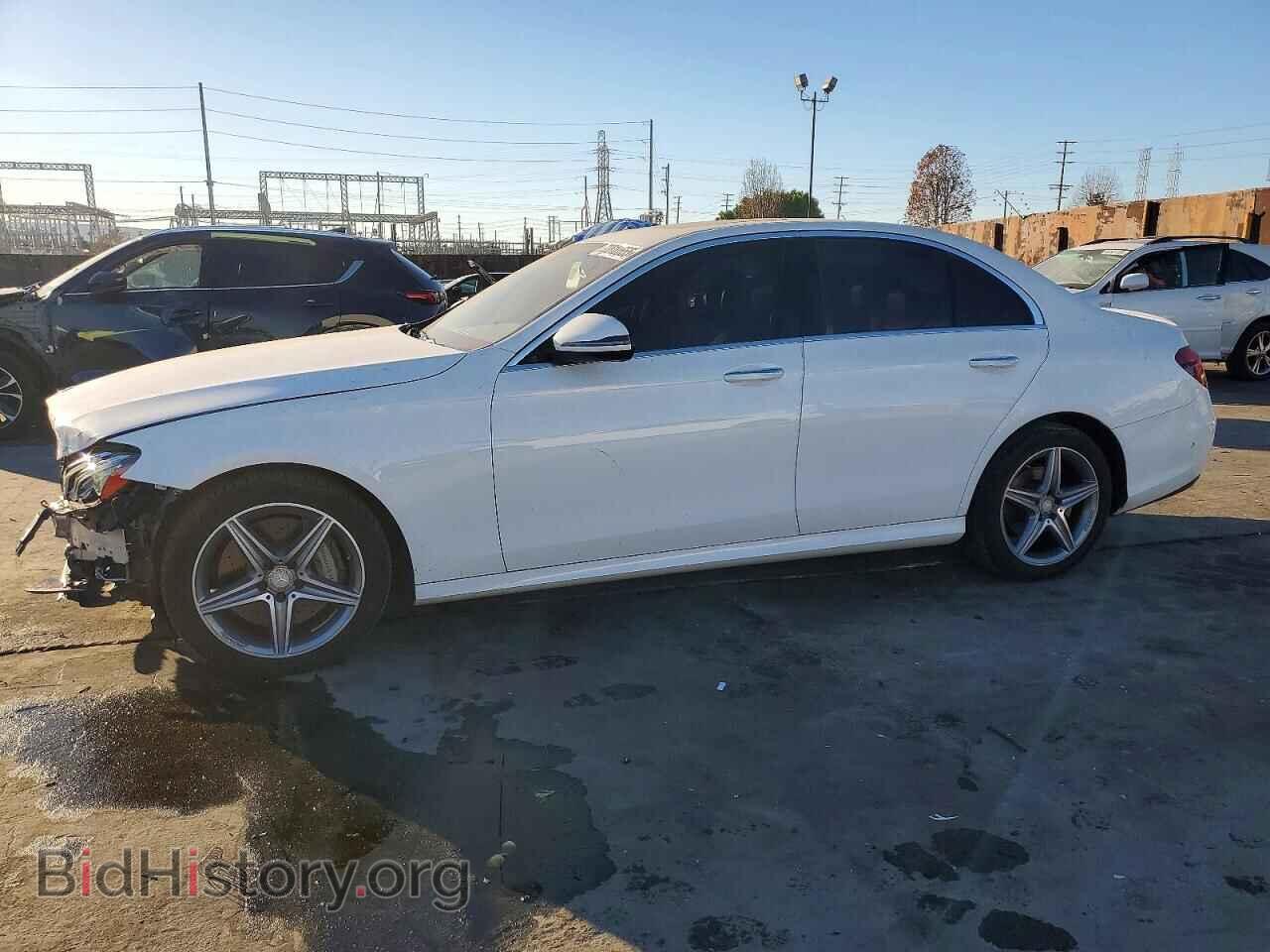 Фотография WDDZF4JB8HA042702 - MERCEDES-BENZ E-CLASS 2017