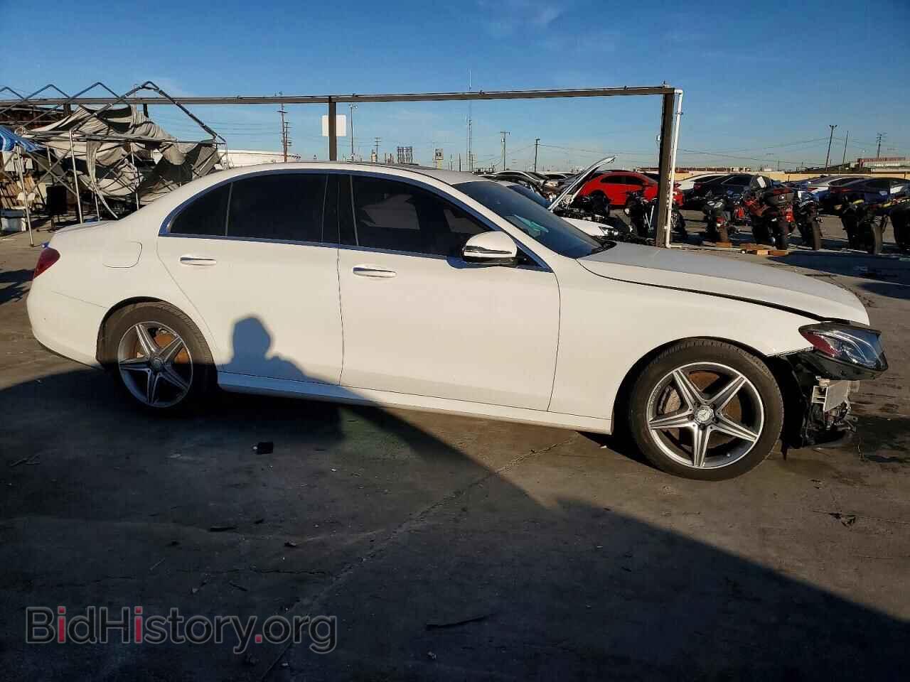 2017 MERCEDES-BENZ E-CLASS - VIN: WDDZF4JB8HA042702 - Photo 4