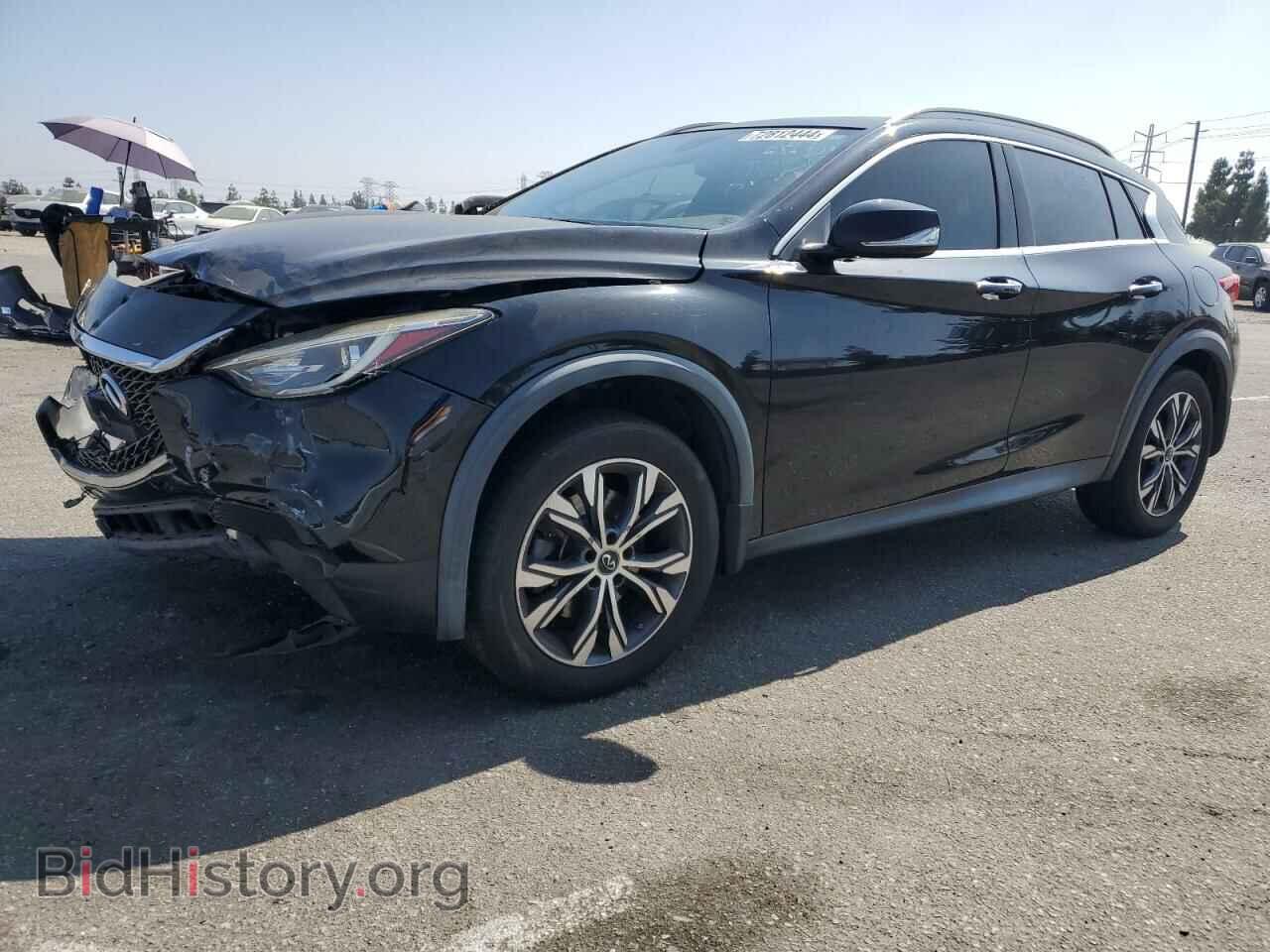 Фотография SJKCH5CRXHA040022 - INFINITI QX30 2017