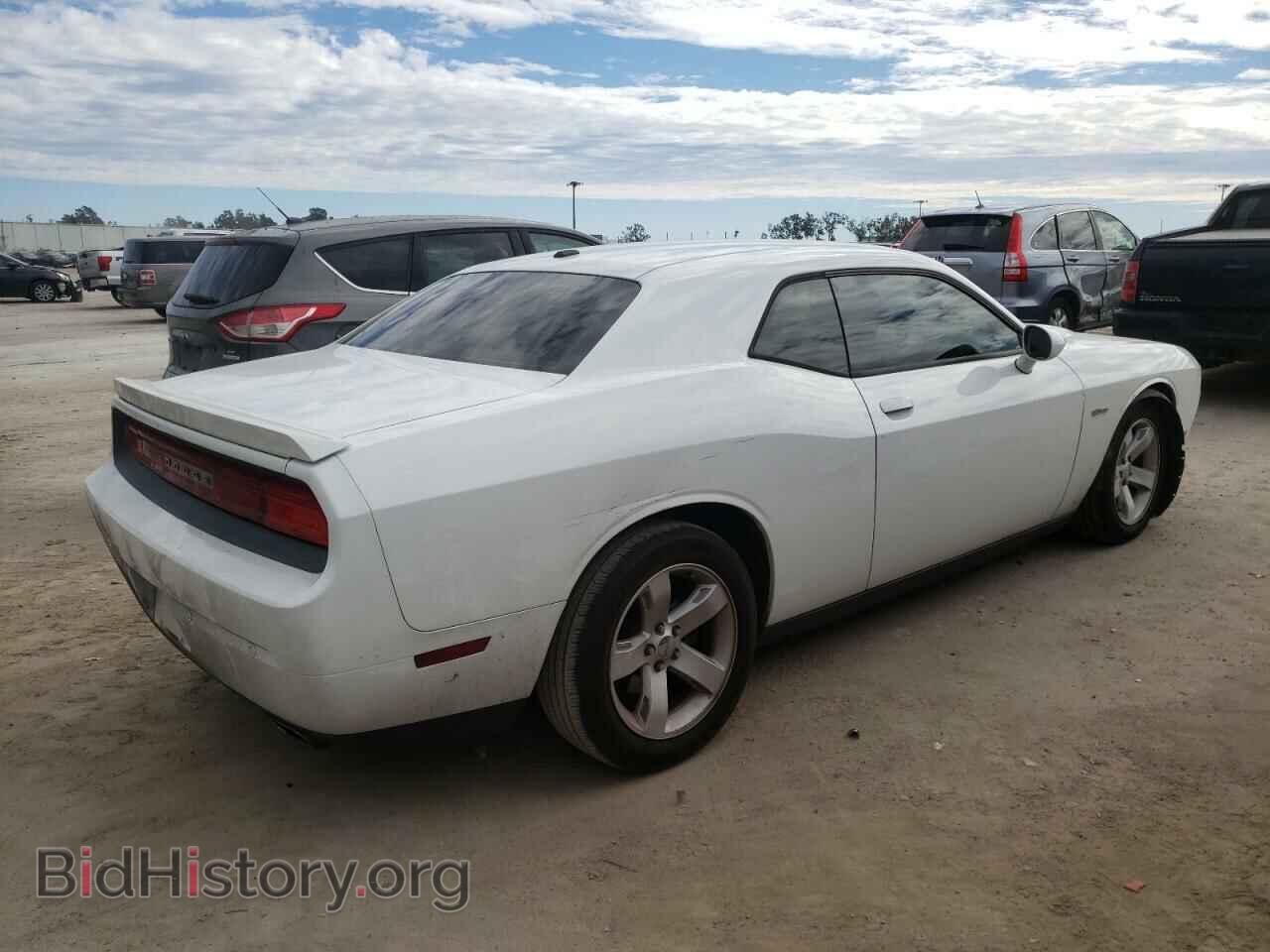 2014 DODGE CHALLENGER - VIN: 2C3CDYAG8EH282178 - Фото 3