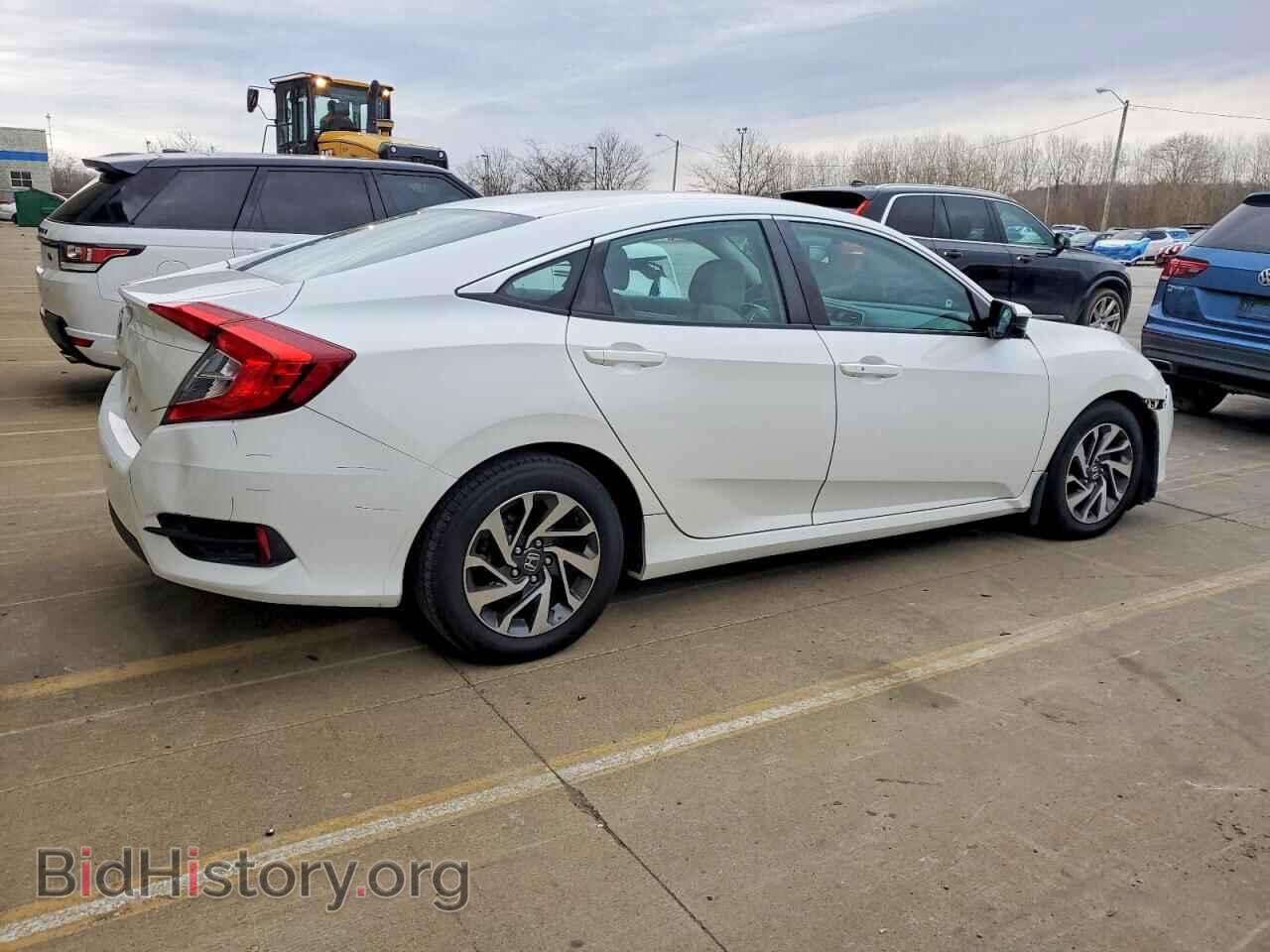 2016 HONDA CIVIC - VIN: 19XFC2F78GE085639 - Фото 3