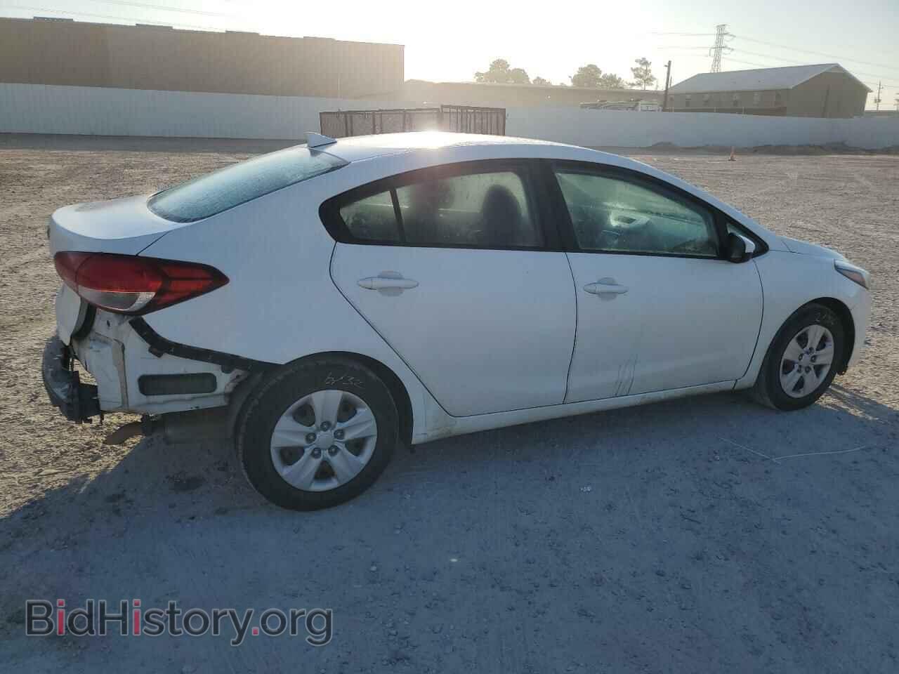2017 KIA FORTE - VIN: 3KPFK4A77HE075823 - Фото 3