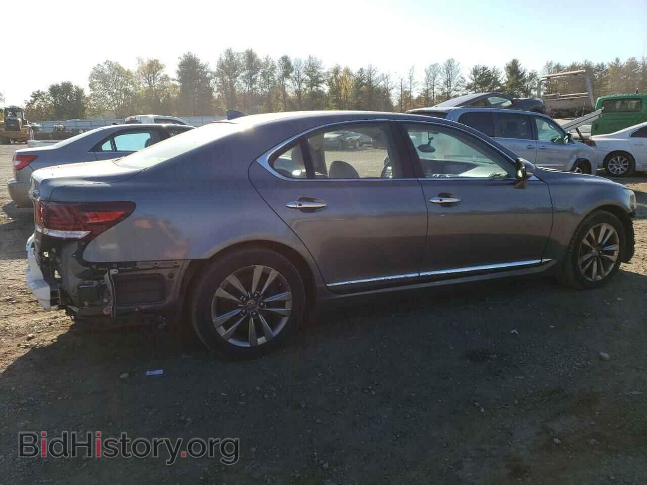 2014 LEXUS LS460 - VIN: JTHCL5EF9E5021842 - Photo 3