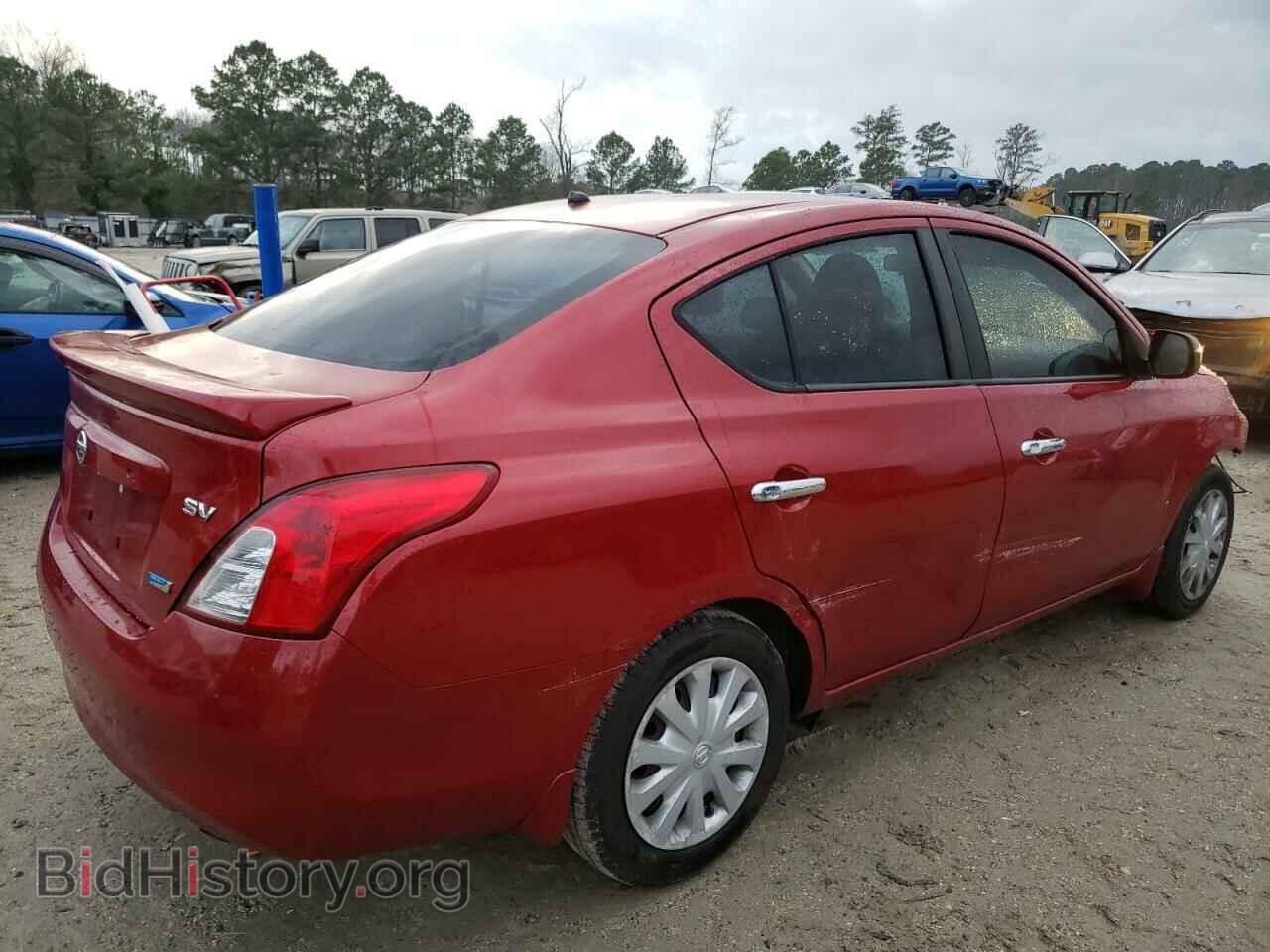 2013 NISSAN VERSA - VIN: 3N1CN7AP1DL864229 - Фото 3