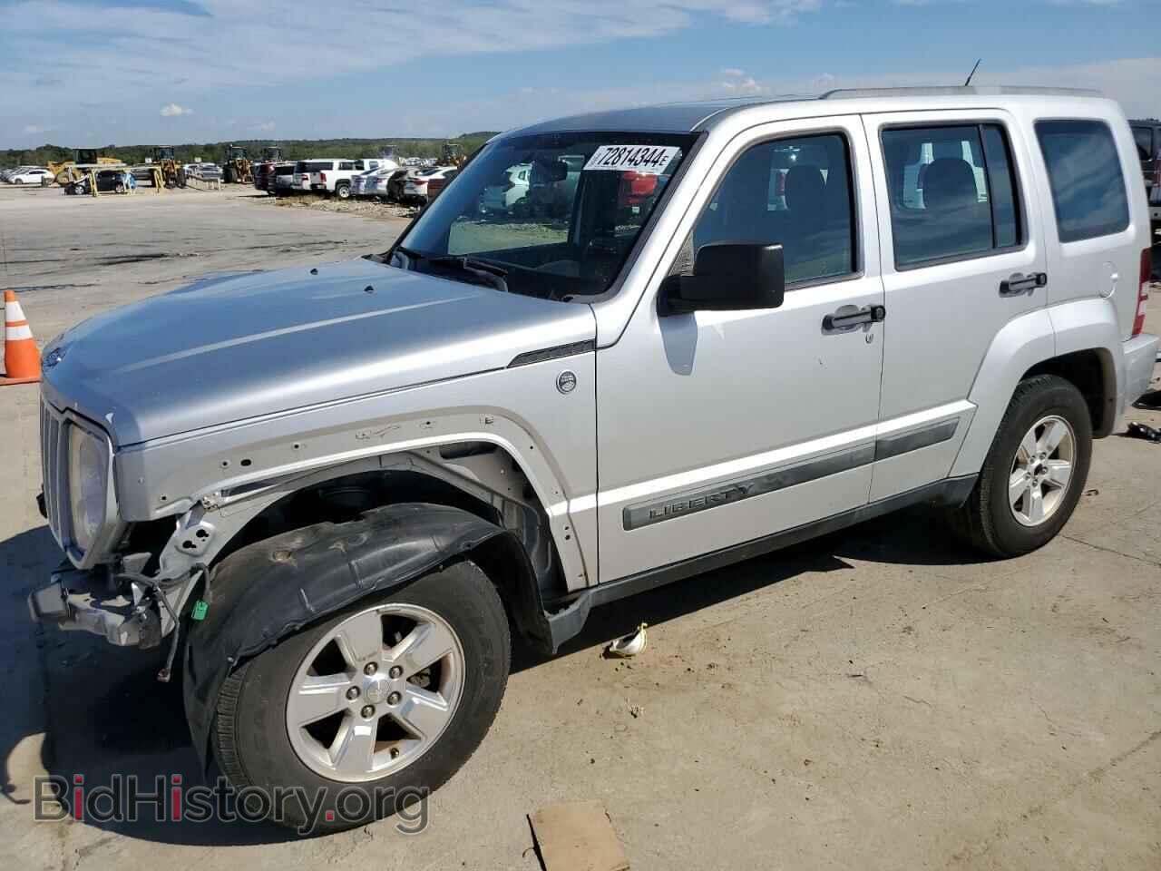 Фотография 1J4PN2GK7BW574222 - JEEP LIBERTY 2011