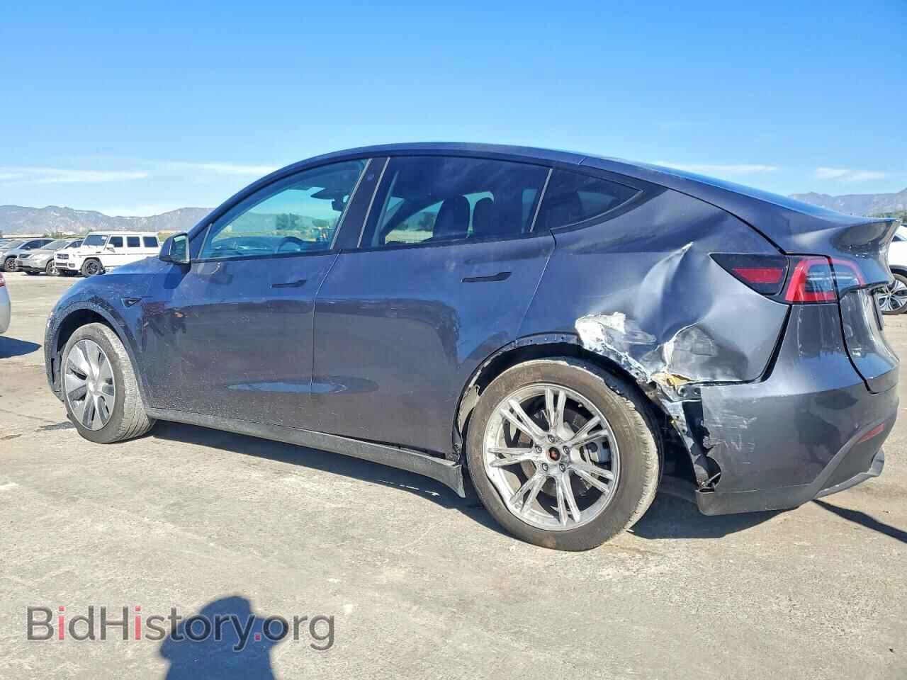 2022 TESLA MODEL Y - VIN: 7SAYGAEE6NF576535 - Фото 2
