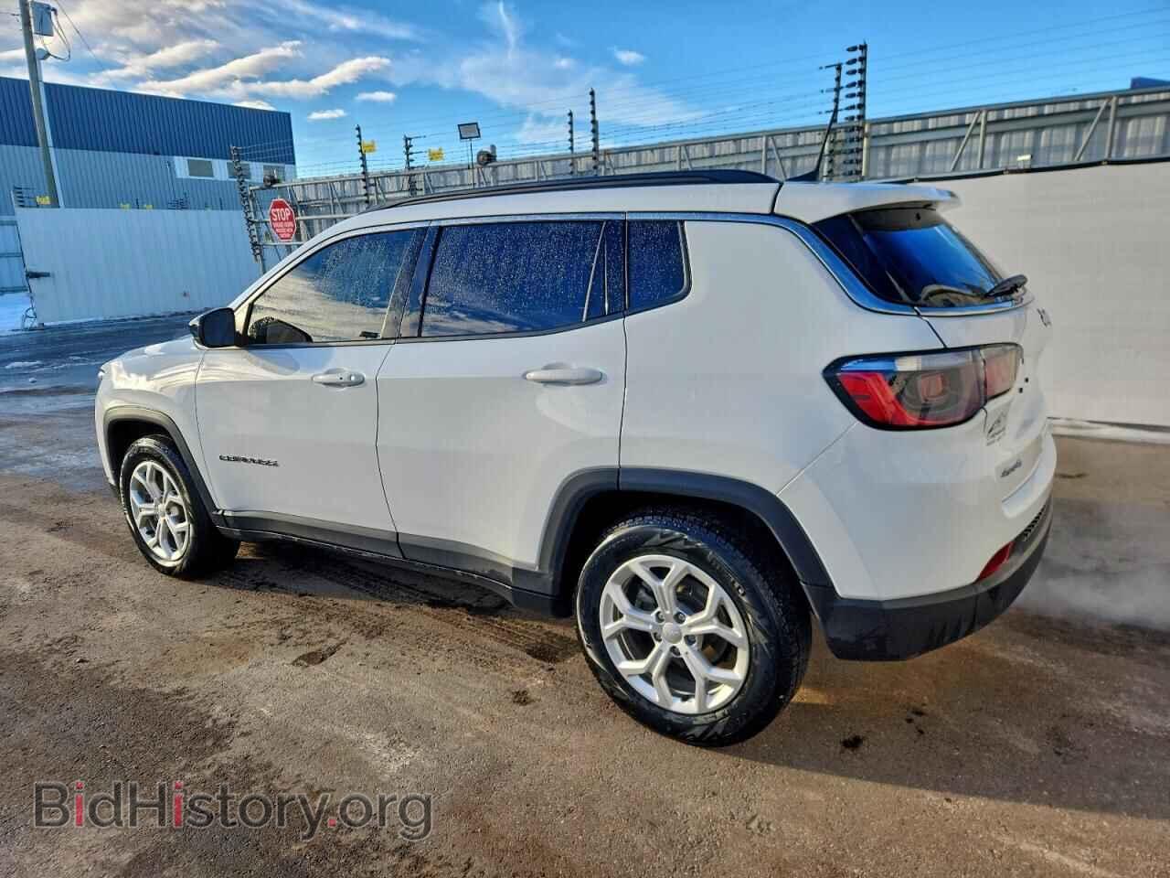 2024 JEEP COMPASS - VIN: 3C4NJDBNXRT102960 - Photo 2